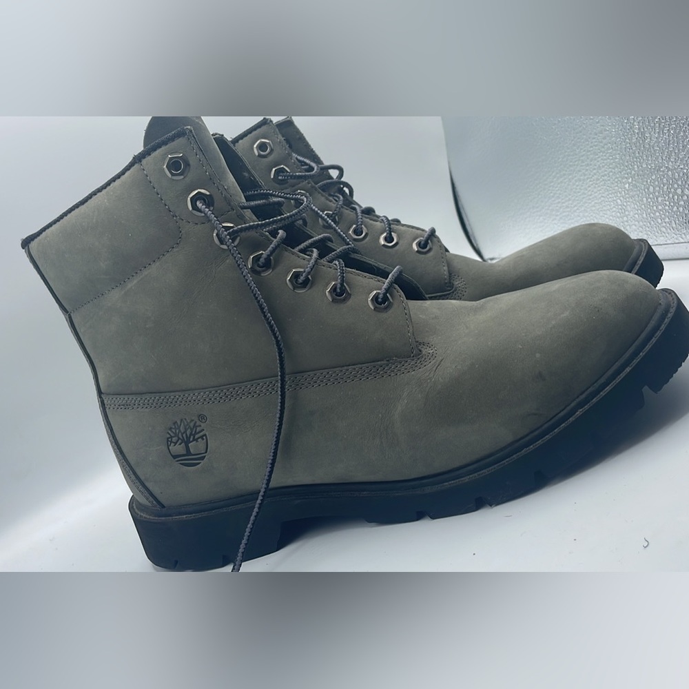 Grey Timberland Insulated Boots